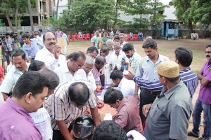 Nadigar Sangam Sweetbox Shirt Saree Veshti Distribution Stills